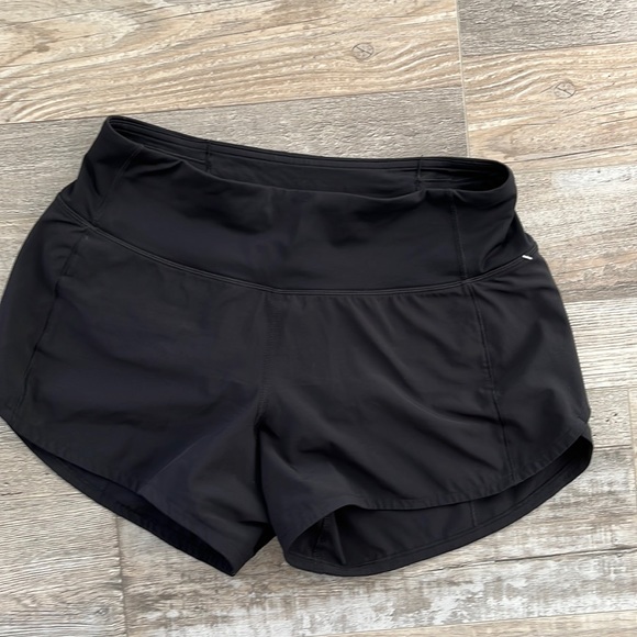 Lululemon Speed Up Shorts 4” - Picture 1 of 4